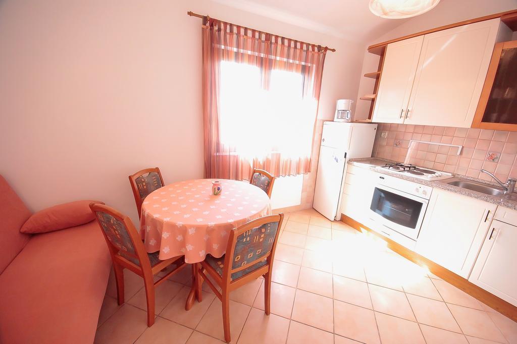 Apartments Skelin Vodice Szoba fotó