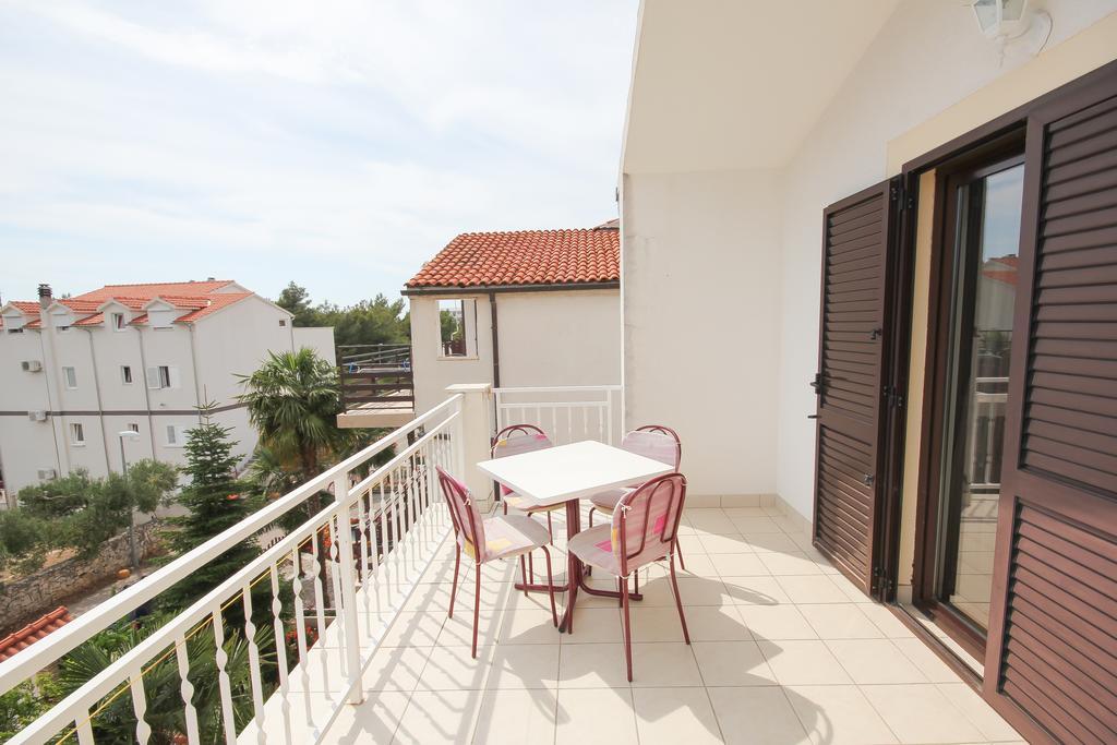Apartments Skelin Vodice Szoba fotó