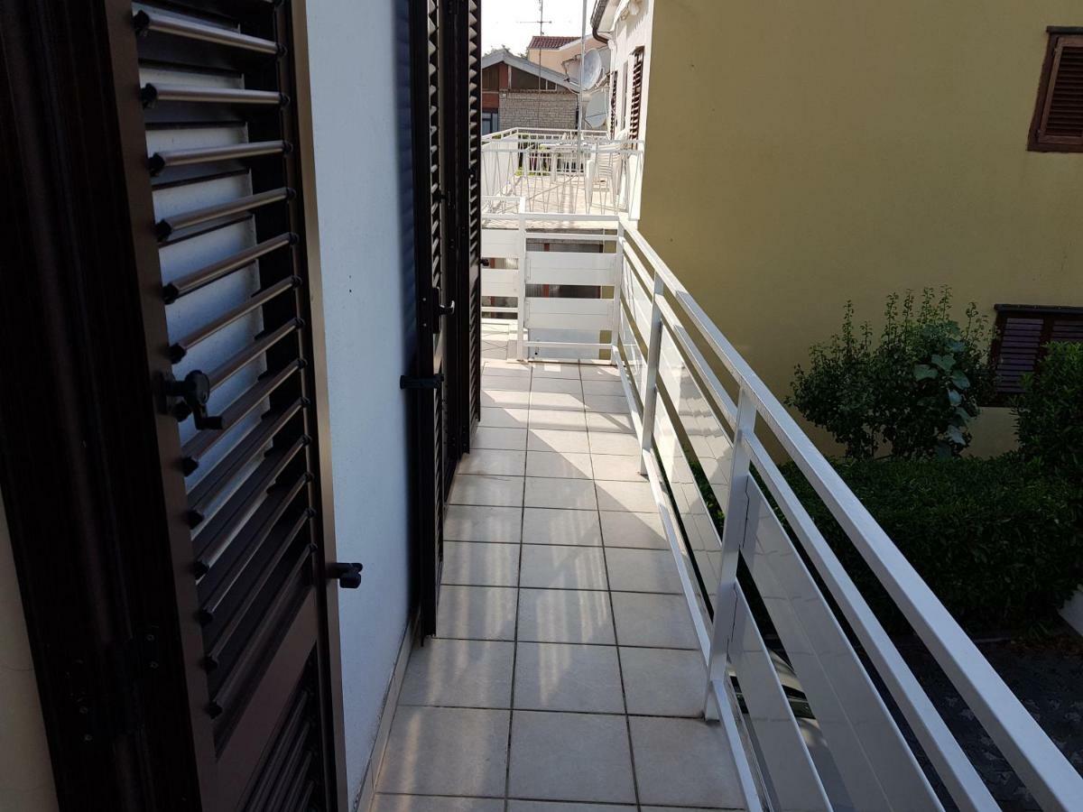 Apartments Skelin Vodice Kültér fotó